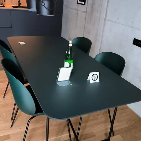 Community Budget Space In Hostel *